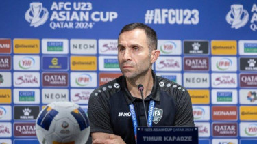 Pelatih Timnas Uzbekistan Timur Kapadze