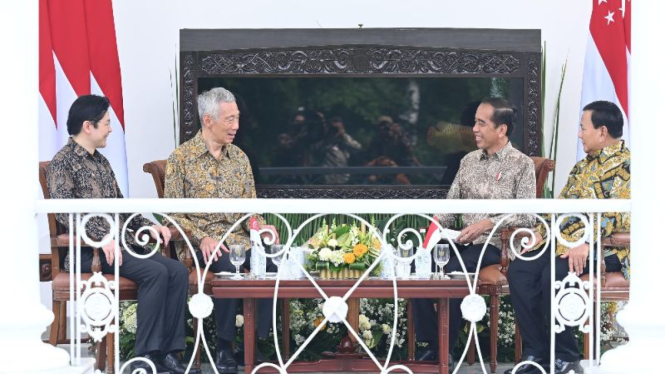 Prabowo Subianto temani Jokowi bertemu dengan PM Singapura Lee Hsien Loong