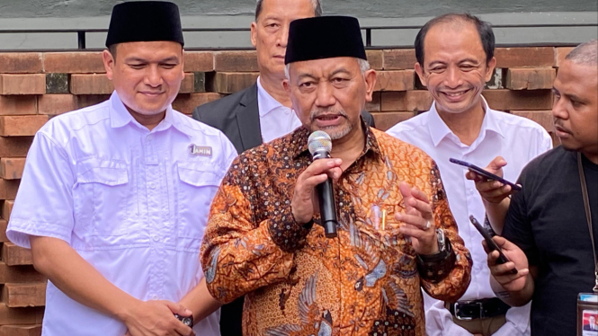 Presiden Partai Keadilan Sejahtera (PKS) Ahmad Syaikhu di rumah Anies Baswedan