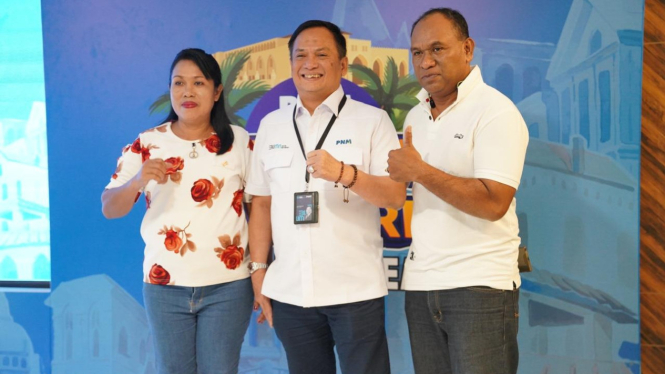 Melalui grup lending PNM Mekaar tercatat membina lebih dari 15,2 juta nasabah