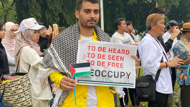 Aksi solidaritas mahasiswa dan dosen UI untuk mendukung kemerdekaan Palestina