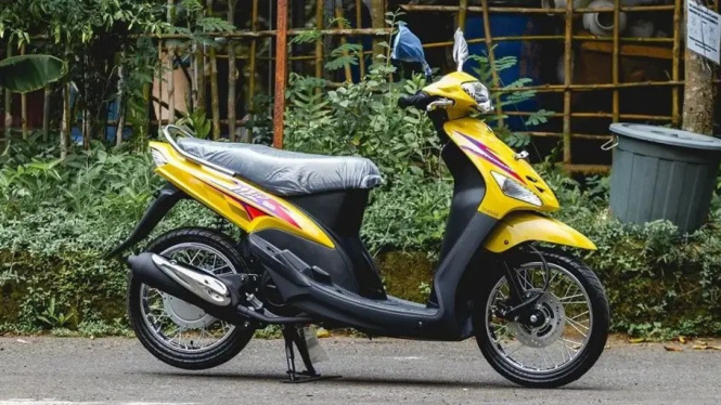 Yamaha Mio Sporty tahun 2004