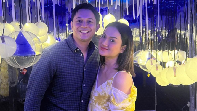 Andrew Andika dan Tengku Dewi