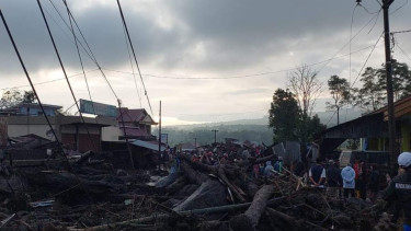 Banjir lahar dingin Marapi