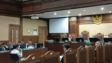 JK hadir di sidang Karen Agustiawan menjadi saksi meringankan