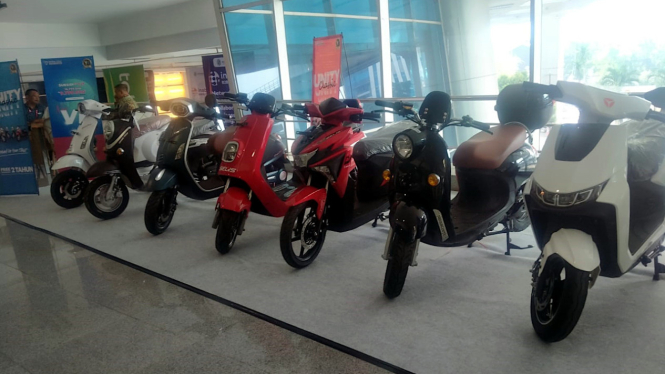 Motor listrik di pameran Inabuyer 2024
