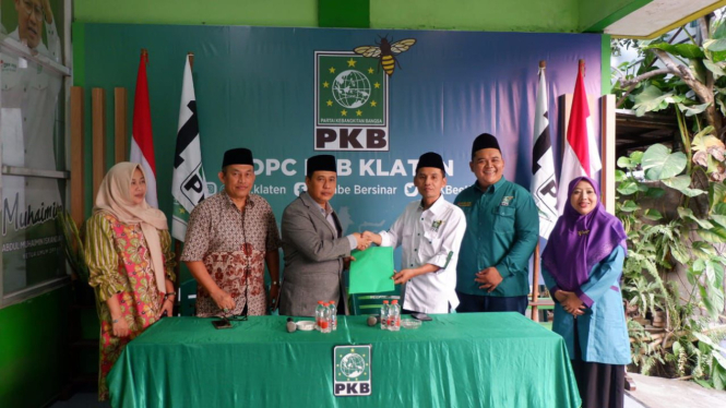 Istimewa