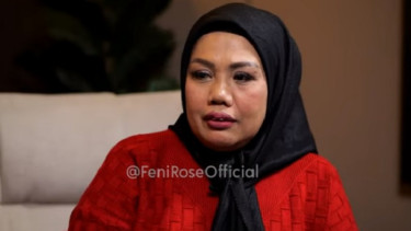 Elly Sugigi.
