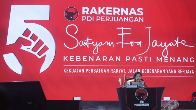 Megawati Soekarno Putri dalam Hari Ketiga Rakernas V PDI Perjuangan