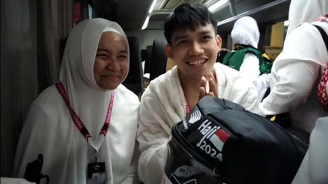 Witan Sulaeman dan istri tiba di Tanah Suci untuk beribadah haji