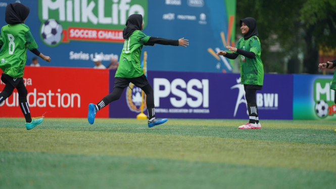 PSSI dan ASBWI Apresiasi Milklife Soccer Challenge