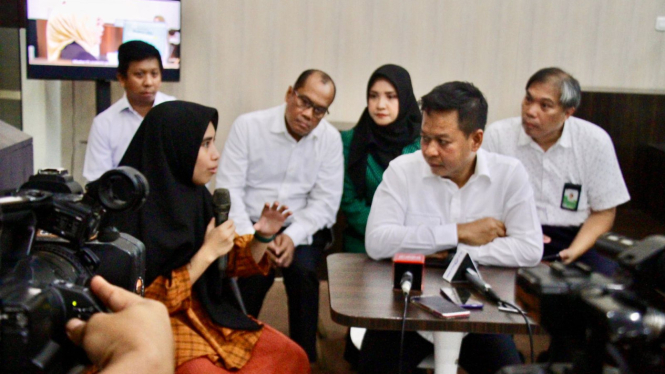 Pertemuan Rektor USU, Muryanto Amin dengan Naffa Zahra.(dok USU)
