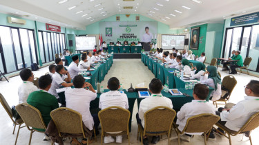 Ketum PKB Muhaimin Iskandar membuka Sekolah Pemimpin Perubahan.