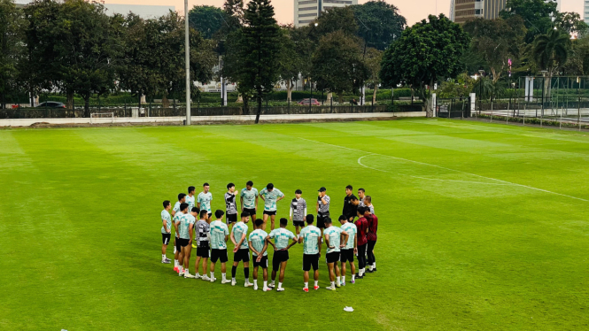 Latihan Timnas Indonesia di Lapangan B Senayan