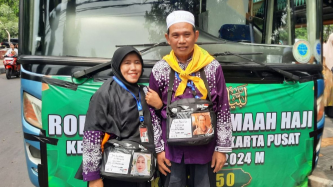 Pedagang ayam bakar Paiyo Prayogo dan istri dillimpahi berkah beribadah haji 