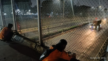 Lokasi anak jatuh dari JPO di Bekasi