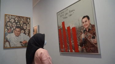 Denny JA memamerkan 188 lukisan dengan asisten Artificial Intelligence