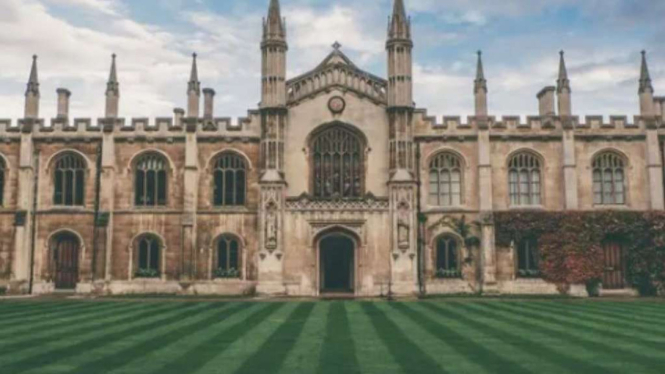 Universitas Cambridge