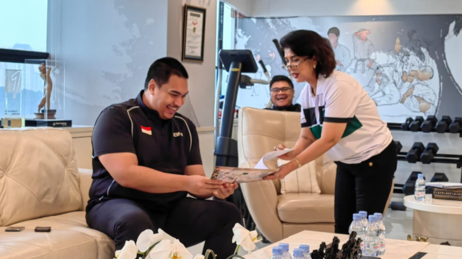 Ketum PP Pordasi, Triwatty Marciano dan Menpora Dito Ariotedjo