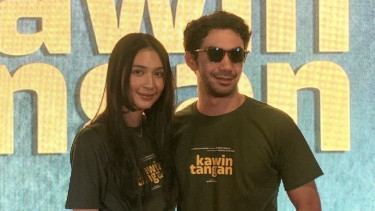 Mikha Tambayong dan Reza Rahadian.