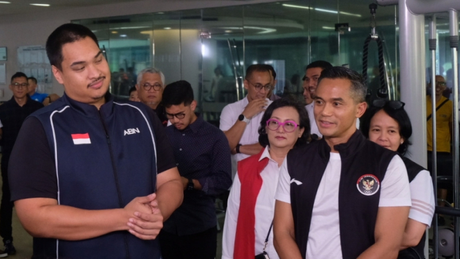 Menpora Dito Ariotedjo dan Anindya Bakrie