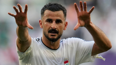 Pemain tim nasional Irak, Aymen Hussein