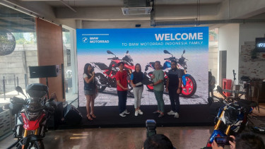 Serah Terima 34 unit BMW G310 ke Konsumen Indonesia.