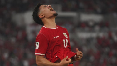Penyerang Timnas Indonesia, Ragnar Oratmangoen