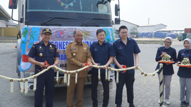 Bea Cukai ekspor perdana produk karton multilapis (core board paper)