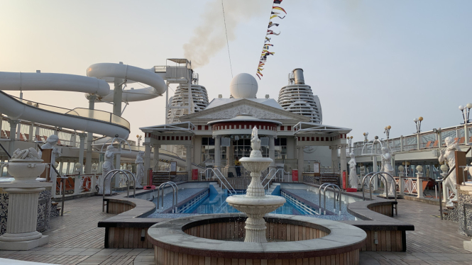 Resorts One Cruise