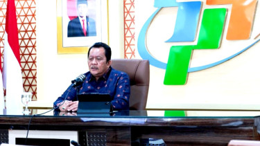 Deputi Bidang Statistik Produksi Badan Pusat Statistik (BPS), M. Habibullah, dalam konferensi pers Neraca Perdagangan RI Mei 2024 di kantornya, Rabu, 19 Juni 2024