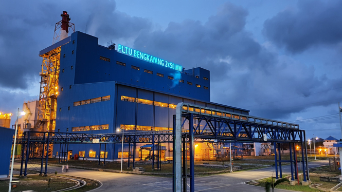 PLTU Bengkayang 2x50 Megawatt yang memasok listrik ke sebagian besar wilayah Kalimantan Barat melalui Sistem Kelistrikan Khatulistiw