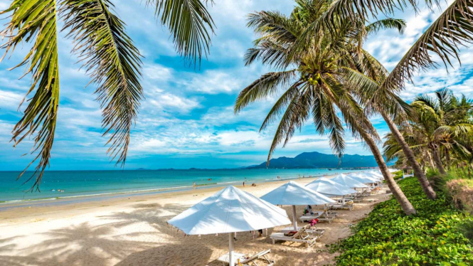Nha Trang beach