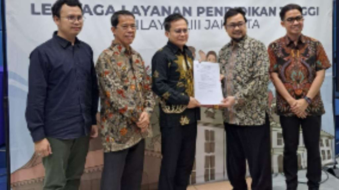 Universitas Mercu BUana