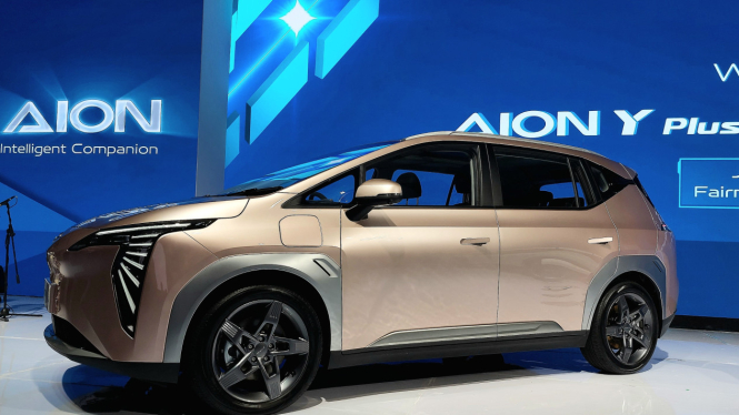 mobil listrik GAC Aion Y Plus meluncur di Indonesia