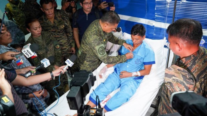 VIVA Militer: Tentara Filipina yang jarinya putus, Jeffrey Facundo