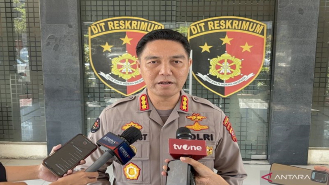 Kabid Humas Polda Jabar Kombes Pol. Jules Abraham Abast
