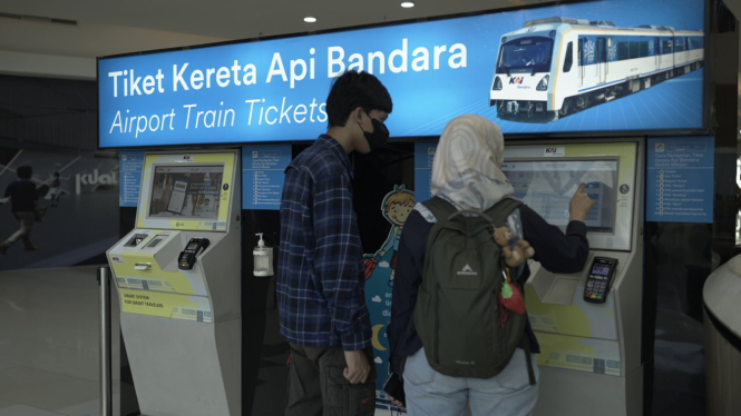 Aktivitas penumpang KAI Bandara.(dok PT Railink )