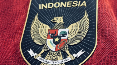Loogo garuda di Jersey Timnas Indonesia buatan Mills