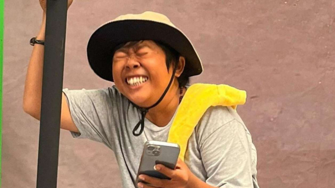 komika adul