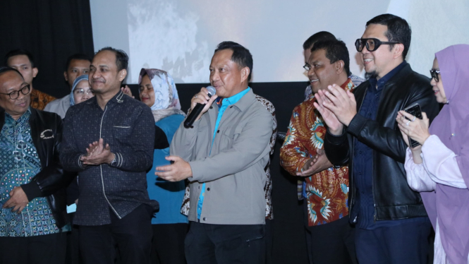 Mendagri mengikuti nonton bareng film Lafran