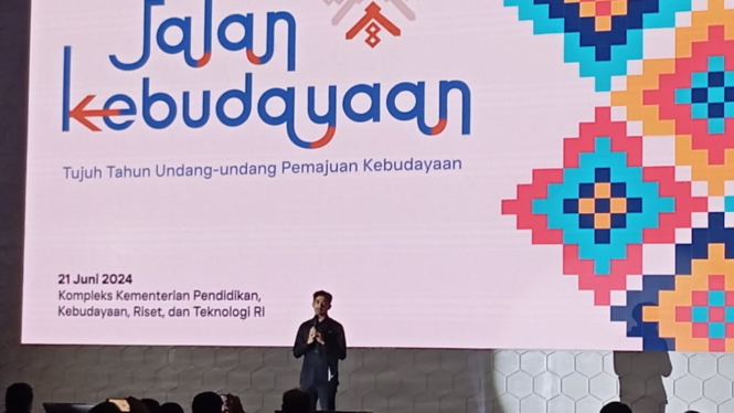 Reza Rahadian