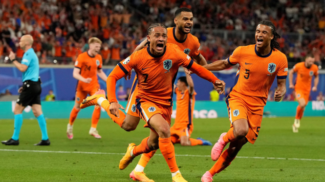 Pemain Timnas Belanda rayakan gol.