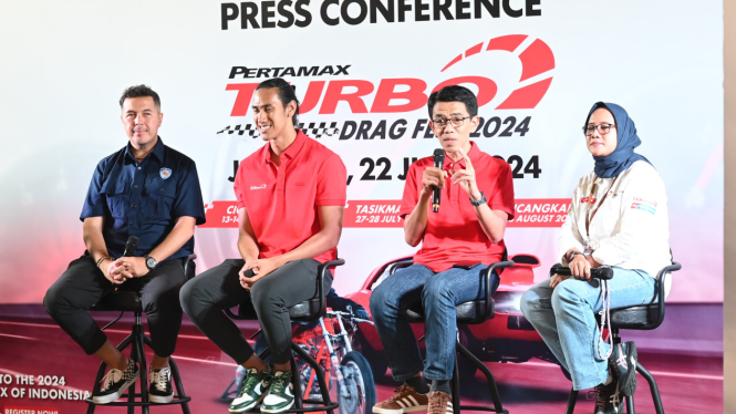 Pertamina menyelenggarakan Pertamax Turbo Drag Fest 2024