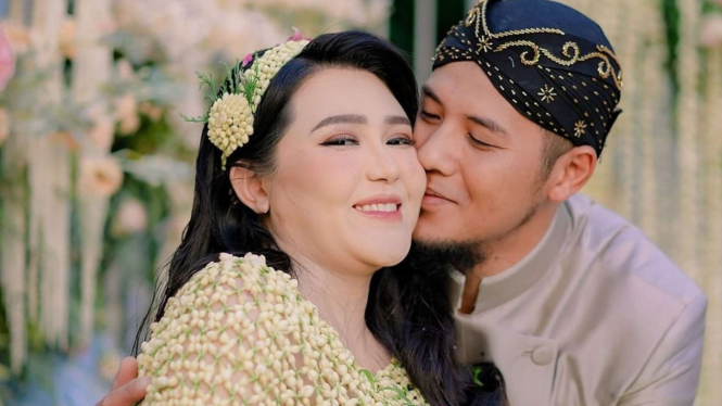 Via Vallen Ungkap Inisial Calon Anak