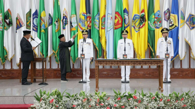 Mendagri Tito Lantik Pj Gubernur Sumut, Sumsel, dan NTB