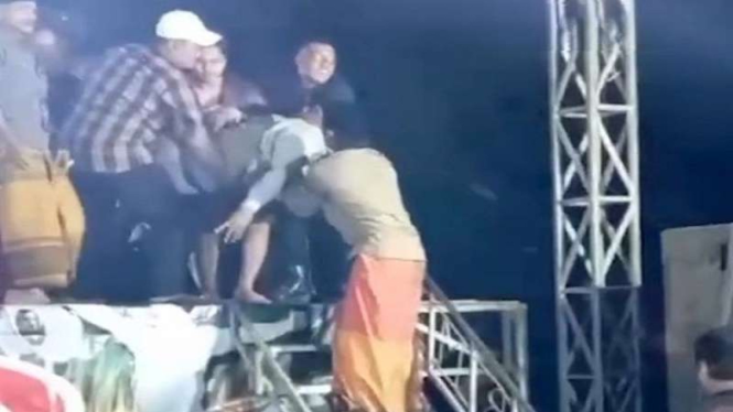 Pria di Bangkalan Madura meninggal dunia usai nyawer biduan dangdut
