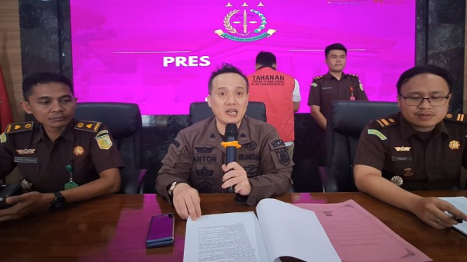 Kejaksaan Negeri Brebes menggelar press realease pelaku.