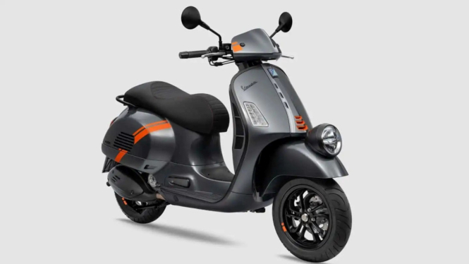 Vespa GTV 300 warna baru