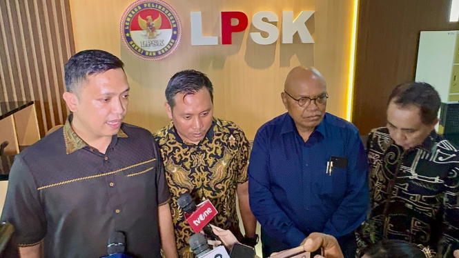 Dokumen Istimewa